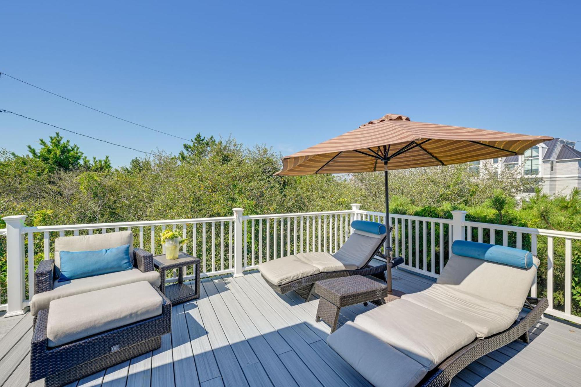 Westhampton Beach Home With Deck And Ocean Views! المظهر الخارجي الصورة